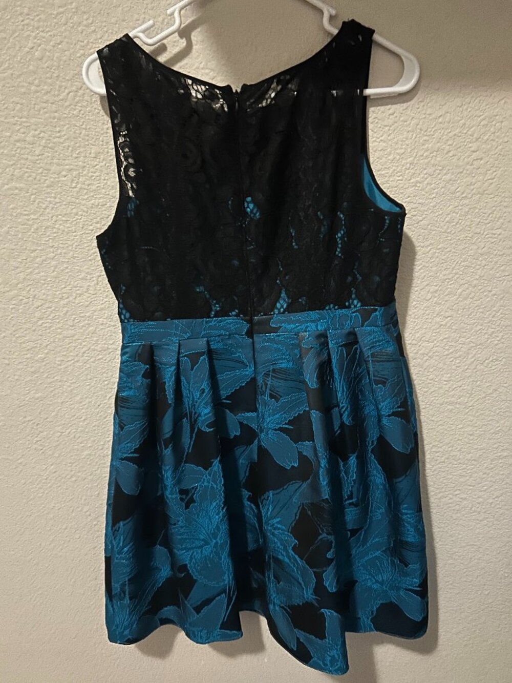 Adrianna Papell 12P Black & Teal Floral Lace/Jacquard Cocktail Dress – Petite